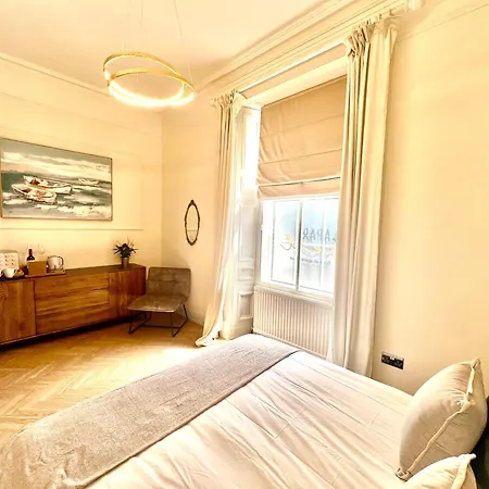 'Gordon' In Allandale Aparthotel Auchterarder Exterior photo